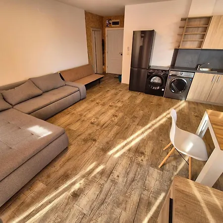 Ttt Apartament *